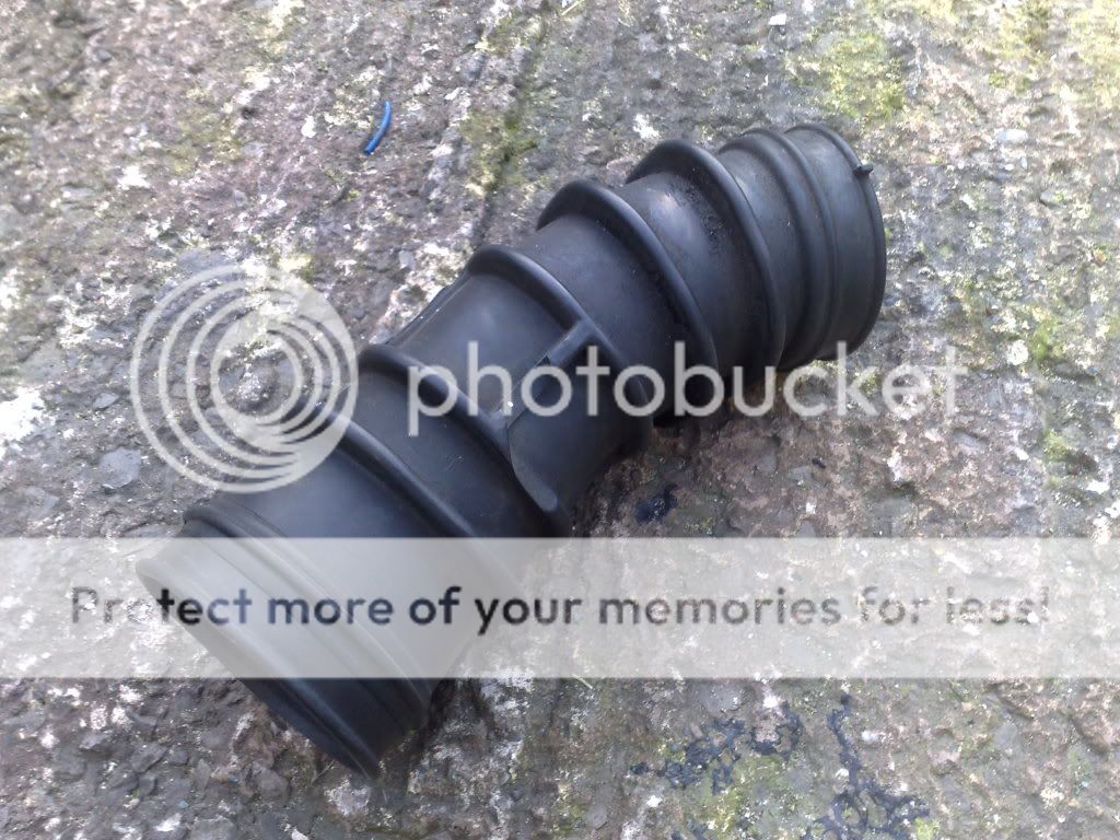 C20XE intake air pipe. Vauxhall Astra Mk3 Owners Club