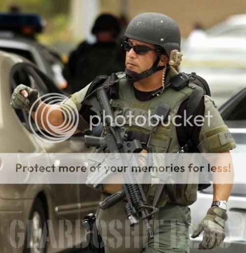 US Law Enforcement Officers G E A R D O S H I T